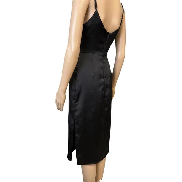 Elegant Black Satin Midi Dress - Perfect for Any Occasion - Picture 2 of 6